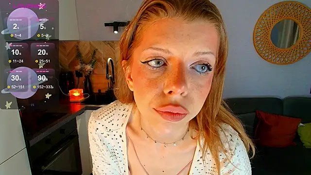 Snapshot of Hannah_Carr chatting on April 21, 2026, 8:48 pm Hannah Carr online show from April 21, 2026, 8:48 pm