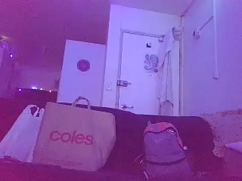 Snapshot of QueenMilf36 chatting on December 22, 2024, 1:33 pm QueenMilf36 online show from December 22, 2024, 1:33 pm