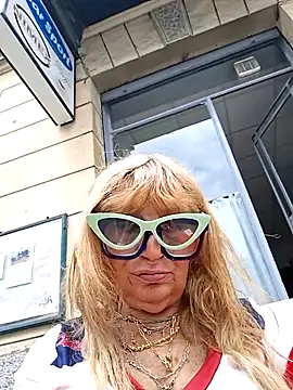 eva2023sexy online show from April 29, 2026, 2:10 pm