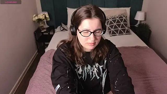 Snapshot of Peneloppa_Star chatting on November 10, 2025, 9:31 pm Peneloppa Star online show from November 10, 2025, 9:31 pm