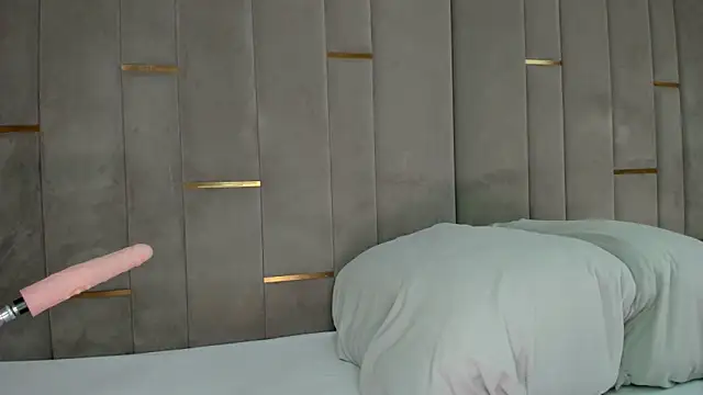 Snapshot of eva_lim chatting on April 4, 2026, 10:33 am eva lim online show from April 4, 2026, 10:33 am