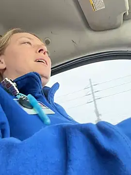 lezbean24 online show from February 6, 2026, 6:37 pm