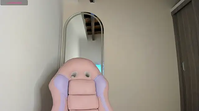 Akanecox online show from March 30, 2026, 10:44 pm