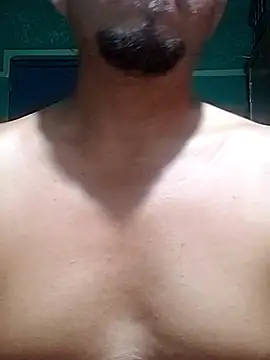 Snapshot of Cris29_84 chatting on January 9, 2026, 1:34 am Cris29 84 online show from January 9, 2026, 1:34 am