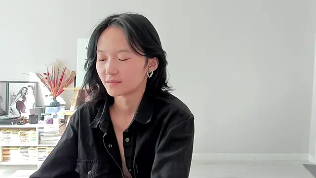 Snapshot of ailey_chao chatting on May 13, 2026, 2:29 am ailey chao online show from May 13, 2026, 2:29 am