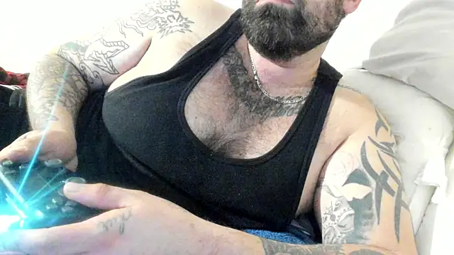 Snapshot of chubbycloudybottom chatting on December 18, 2025, 8:19 am chubbycloudybottom online show from December 18, 2025, 8:19 am