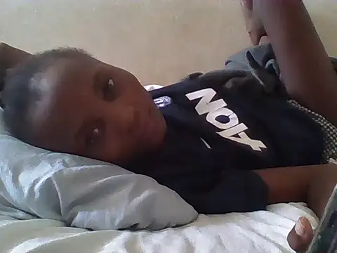 Snapshot of SexyNeedle22 chatting on March 5, 2026, 6:21 am SexyNeedle22 online show from March 5, 2026, 6:21 am