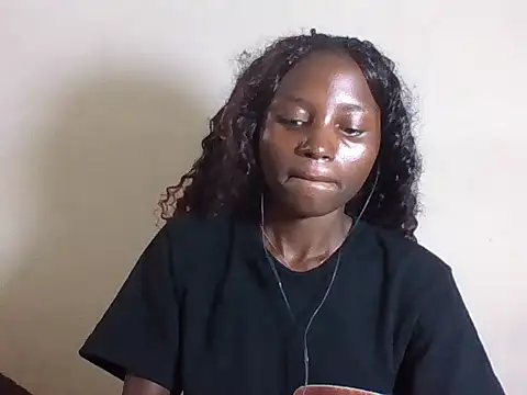 SexyNeedle22 online show from January 17, 2026, 7:01 am