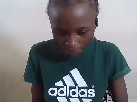 Snapshot of SexyNeedle22 chatting on March 25, 2026, 8:46 am SexyNeedle22 online show from March 25, 2026, 8:46 am