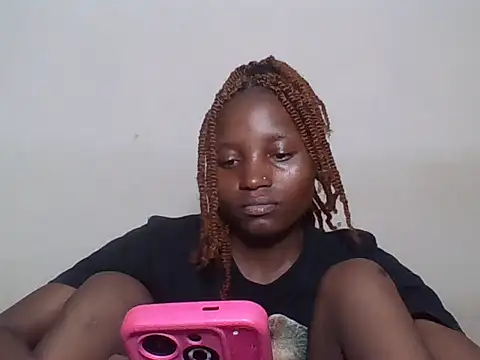 Snapshot of SexyNeedle22 chatting on May 11, 2026, 8:17 pm SexyNeedle22 online show from May 11, 2026, 8:17 pm