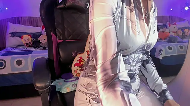 Snapshot of IamNayuta chatting on October 2, 2025, 3:10 am IamNayuta online show from October 2, 2025, 3:10 am