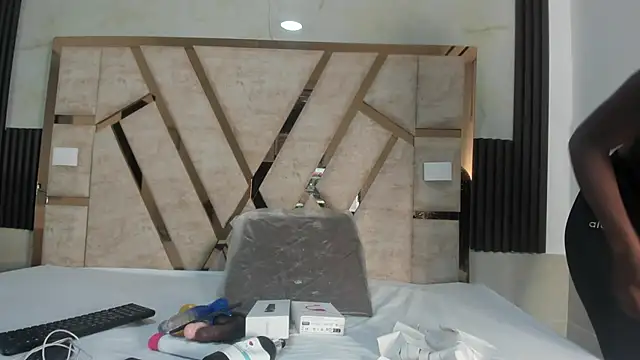 Snapshot of sweetebonny1 chatting on December 7, 2024, 7:54 am sweetebonny1 online show from December 7, 2024, 7:54 am