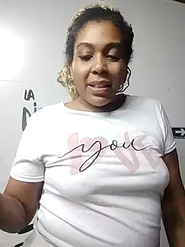 ELLA KELLY online show from November 20, 2025, 11:33 am