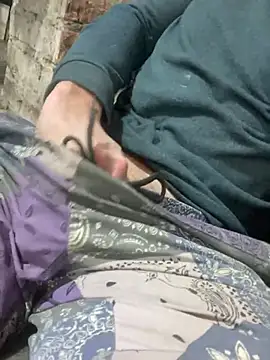 Snapshot of LoongMan chatting on February 5, 2025, 6:15 pm LoongMan online show from February 5, 2025, 6:15 pm