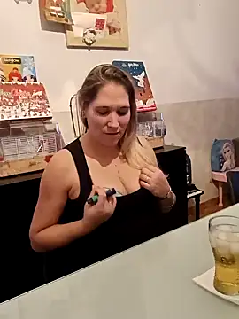 Chatonne69 online show from December 14, 2024, 2:00 am