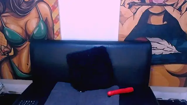 Snapshot of Ebonycutiex chatting on March 18, 2026, 4:19 pm Ebonycutiex online show from March 18, 2026, 4:19 pm