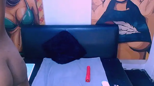 Snapshot of Ebonycutiex chatting on April 15, 2026, 7:58 pm Ebonycutiex online show from April 15, 2026, 7:58 pm