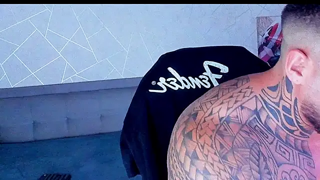 Cristian Walker online show from April 16, 2026, 11:22 am