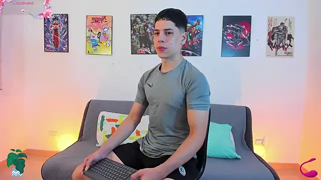 Snapshot of jonathanjoestar_ chatting on November 15, 2025, 8:35 pm jonathanjoestar online show from November 15, 2025, 8:35 pm