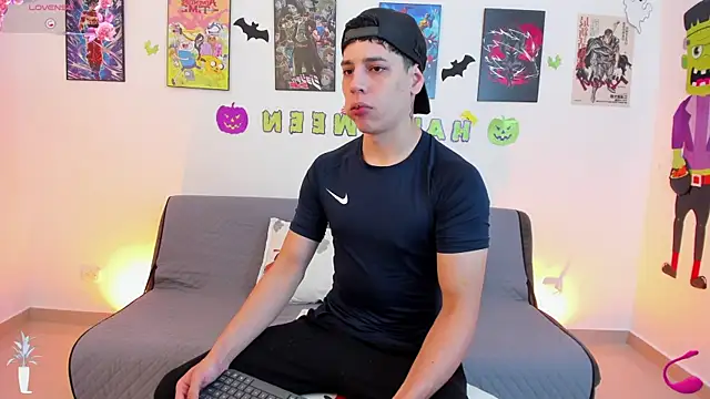 Snapshot of jonathanjoestar_ chatting on November 2, 2025, 10:48 pm jonathanjoestar online show from November 2, 2025, 10:48 pm