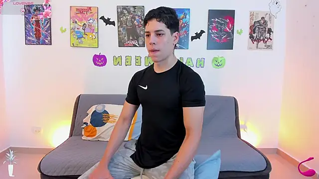 Snapshot of jonathanjoestar_ chatting on November 7, 2025, 8:24 pm jonathanjoestar online show from November 7, 2025, 8:24 pm