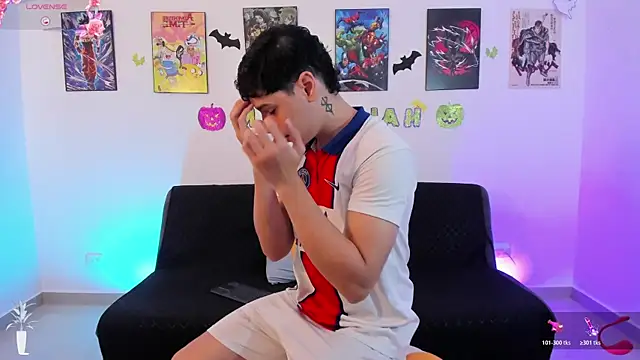 Snapshot of jonathanjoestar_ chatting on November 5, 2025, 8:45 pm jonathanjoestar online show from November 5, 2025, 8:45 pm