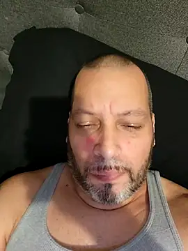 Just2much online show from November 10, 2025, 12:54 pm