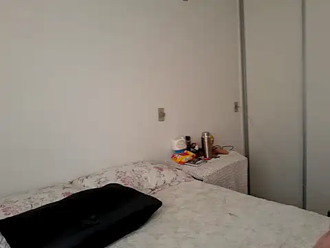 Snapshot of HelliRosa chatting on January 13, 2025, 4:41 pm HelliRosa online show from January 13, 2025, 4:41 pm