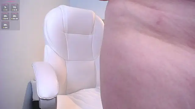 Snapshot of Violetta_rainbow chatting on February 26, 2025, 7:23 am Violetta rainbow online show from February 26, 2025, 7:23 am