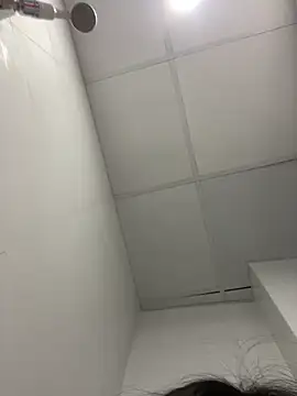 Snapshot of Louis_Baby chatting on February 28, 2025, 12:20 pm Louis Baby online show from February 28, 2025, 12:20 pm