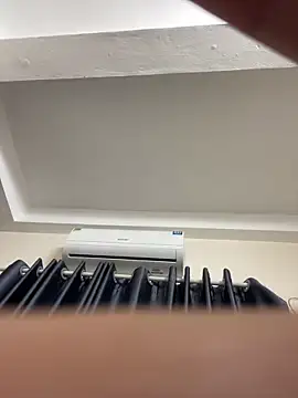 Snapshot of Louis_Baby chatting on January 23, 2025, 4:59 pm Louis Baby online show from January 23, 2025, 4:59 pm