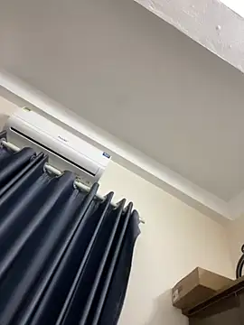 Snapshot of Louis_Baby chatting on February 25, 2025, 3:09 pm Louis Baby online show from February 25, 2025, 3:09 pm