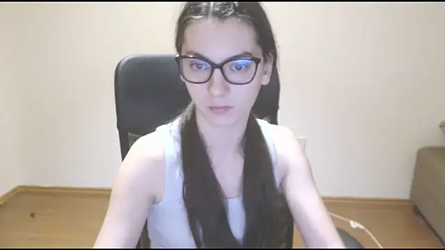 Snapshot of CuteJollie4U chatting on March 1, 2025, 9:15 pm CuteJollie4U online show from March 1, 2025, 9:15 pm