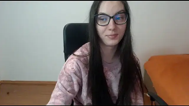 Snapshot of CuteJollie4U chatting on February 18, 2025, 6:58 pm CuteJollie4U online show from February 18, 2025, 6:58 pm