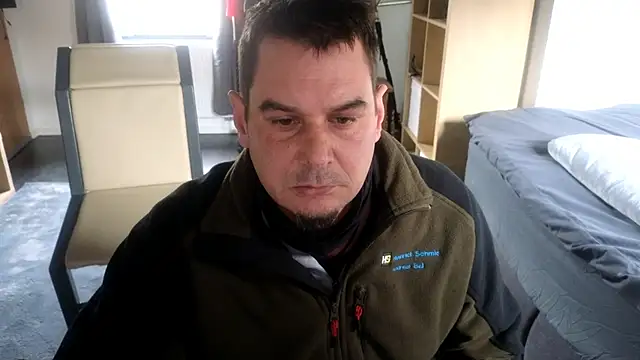 JustRealyFun online show from January 21, 2025, 11:56 am