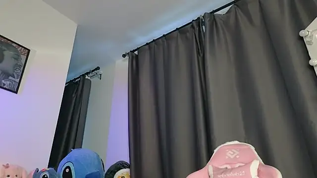 Snapshot of _eva_queen chatting on June 27, 2026, 4:24 pm eva queen online show from June 27, 2026, 4:24 pm