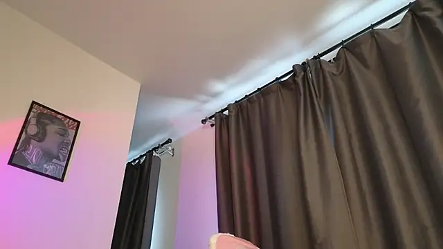 Snapshot of _eva_queen chatting on June 26, 2026, 12:22 pm eva queen online show from June 26, 2026, 12:22 pm