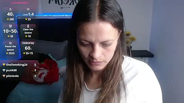 Snapshot of zhoelis_xx chatting on February 20, 2025, 8:25 pm zhoelis xx online show from February 20, 2025, 8:25 pm