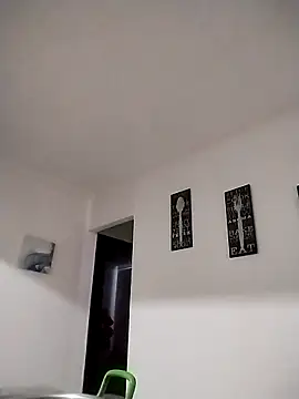 Snapshot of zhoelis_xx chatting on February 6, 2025, 12:48 pm zhoelis xx online show from February 6, 2025, 12:48 pm