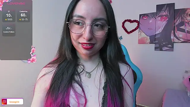 Snapshot of Julieta_cott chatting on September 20, 2025, 1:32 am Julieta cott online show from September 20, 2025, 1:32 am