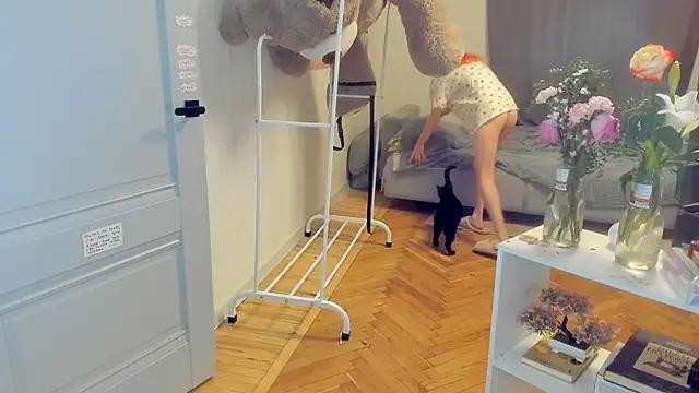 Snapshot of Silly__Milly chatting on March 12, 2025, 2:12 pm Silly Milly online show from March 12, 2025, 2:12 pm