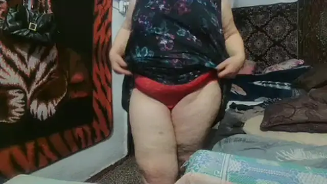 Snapshot of NataliiaRosa54 chatting on December 3, 2025, 4:46 am NataliiaRosa54 online show from December 3, 2025, 4:46 am