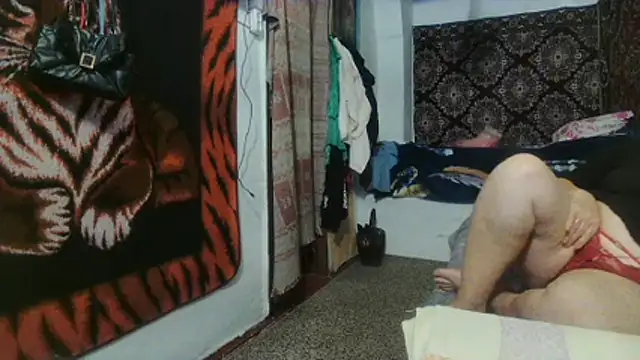 Snapshot of NataliiaRosa54 chatting on November 28, 2025, 5:24 pm NataliiaRosa54 online show from November 28, 2025, 5:24 pm