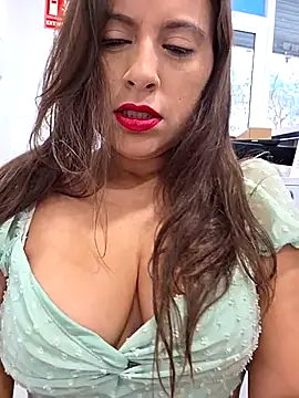 GatitaXD27 online show from September 29, 2025, 9:05 am