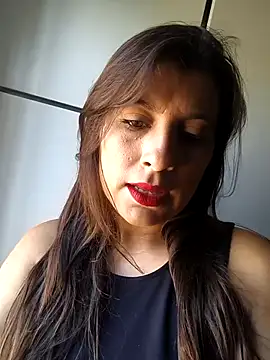 GatitaXD27 online show from September 15, 2025, 9:21 am