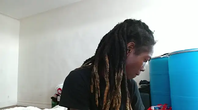 Snapshot of blakcockdrip chatting on December 1, 2024, 4:34 pm blakcockdrip online show from December 1, 2024, 4:34 pm