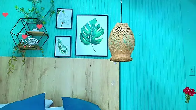 Snapshot of george_jonnes chatting on February 18, 2026, 10:12 am george jonnes online show from February 18, 2026, 10:12 am