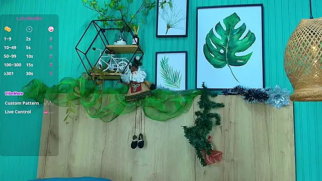 Snapshot of george_jonnes chatting on December 17, 2025, 10:09 am george jonnes online show from December 17, 2025, 10:09 am