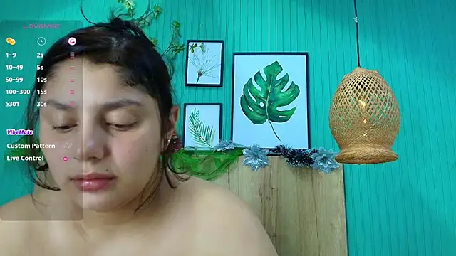 Snapshot of george_jonnes chatting on December 18, 2025, 10:19 am george jonnes online show from December 18, 2025, 10:19 am