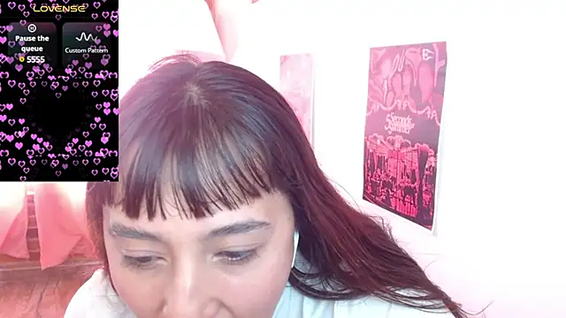 emitaa17228o online show from March 14, 2025, 7:01 pm